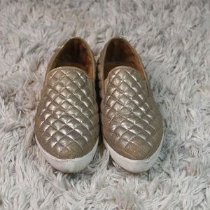 Steve Madden Slides